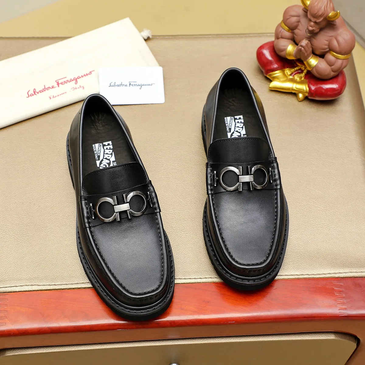 Men's shoes 💰500 Ferragamo [Ferragamo] top imported suit men's shoes 💯Original copy of the official website, product materials: selected imported embossed calfskin + luxury hardware buckle accessories ~ imported water-dyed cow 🐂 leather lining. Strong three-dimensional visual effect, original combination outsole, multiple colors available😘 Size: 38-44 (.45.46. Customized)